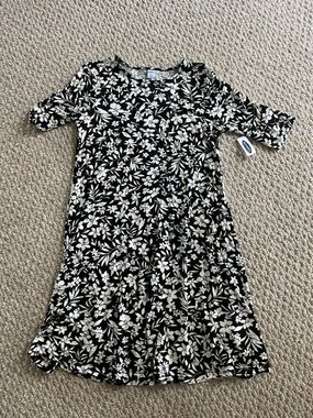 Old Navy Black and White Floral Tank Dress